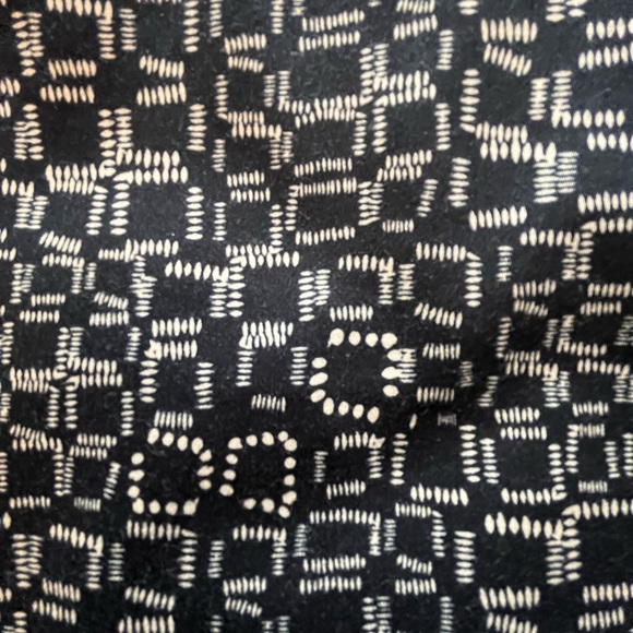 Flattering mini skirt - Picture 6 of 6